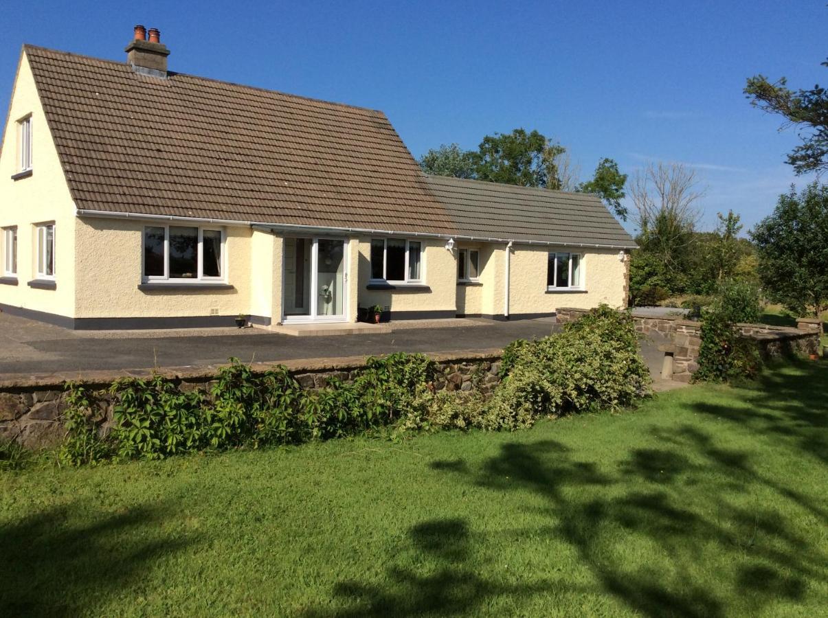 Hotel Pembrokeshire Fields à Haverfordwest Extérieur photo
